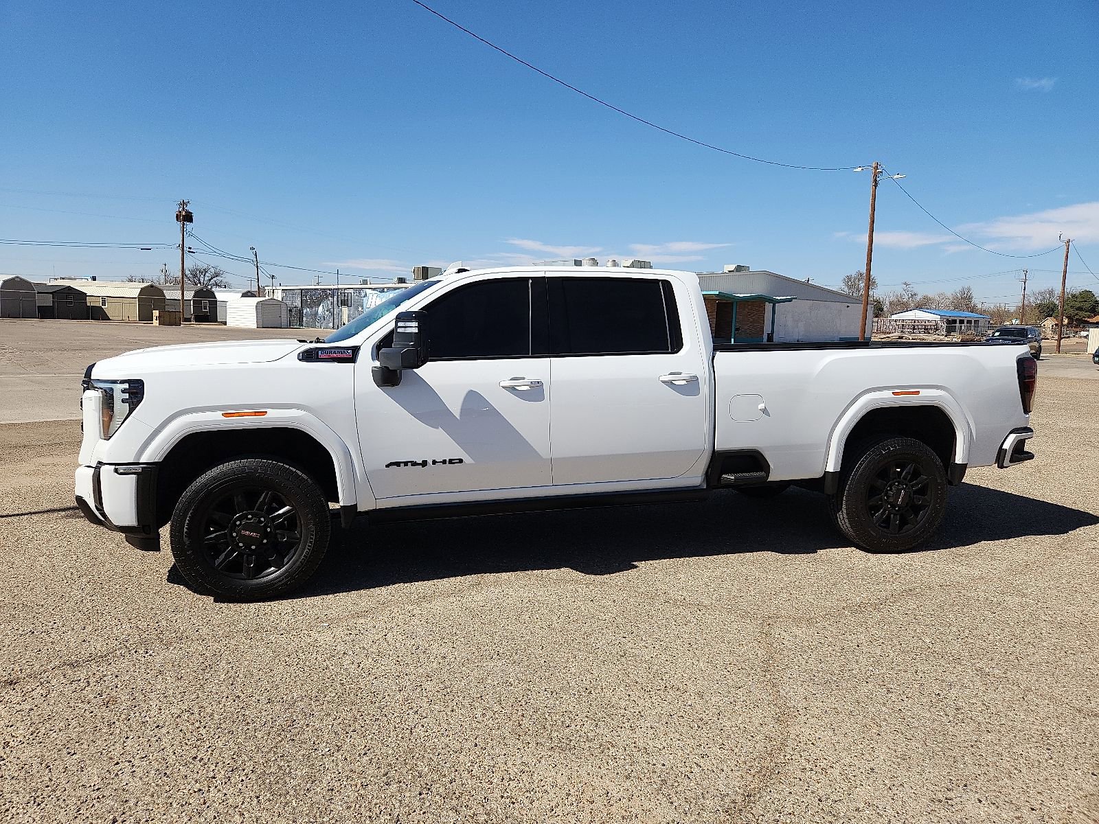 Used 2024 GMC Sierra 2500 AT4 w/ AT4 Preferred Package image 2