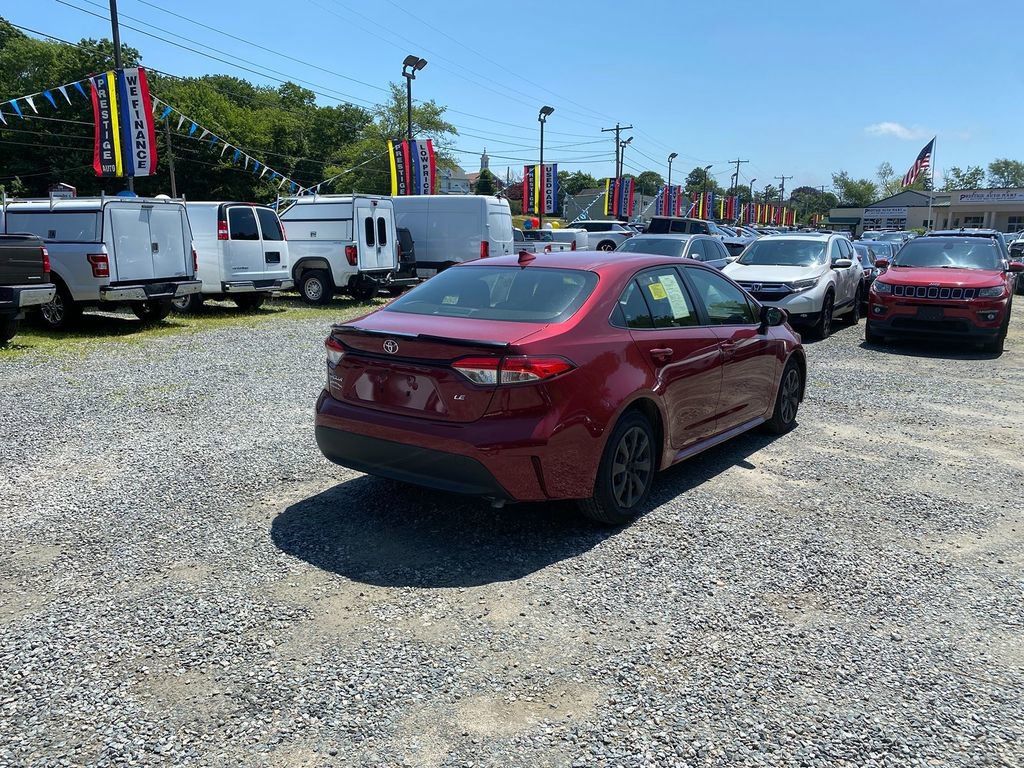 Used 2024 Toyota Corolla LE image 5