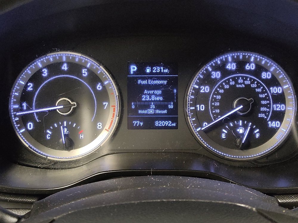 Used 2021 Hyundai Venue SE FWD image 23