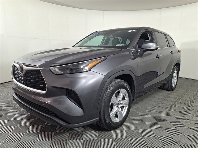 Used 2023 Toyota Highlander L image 6