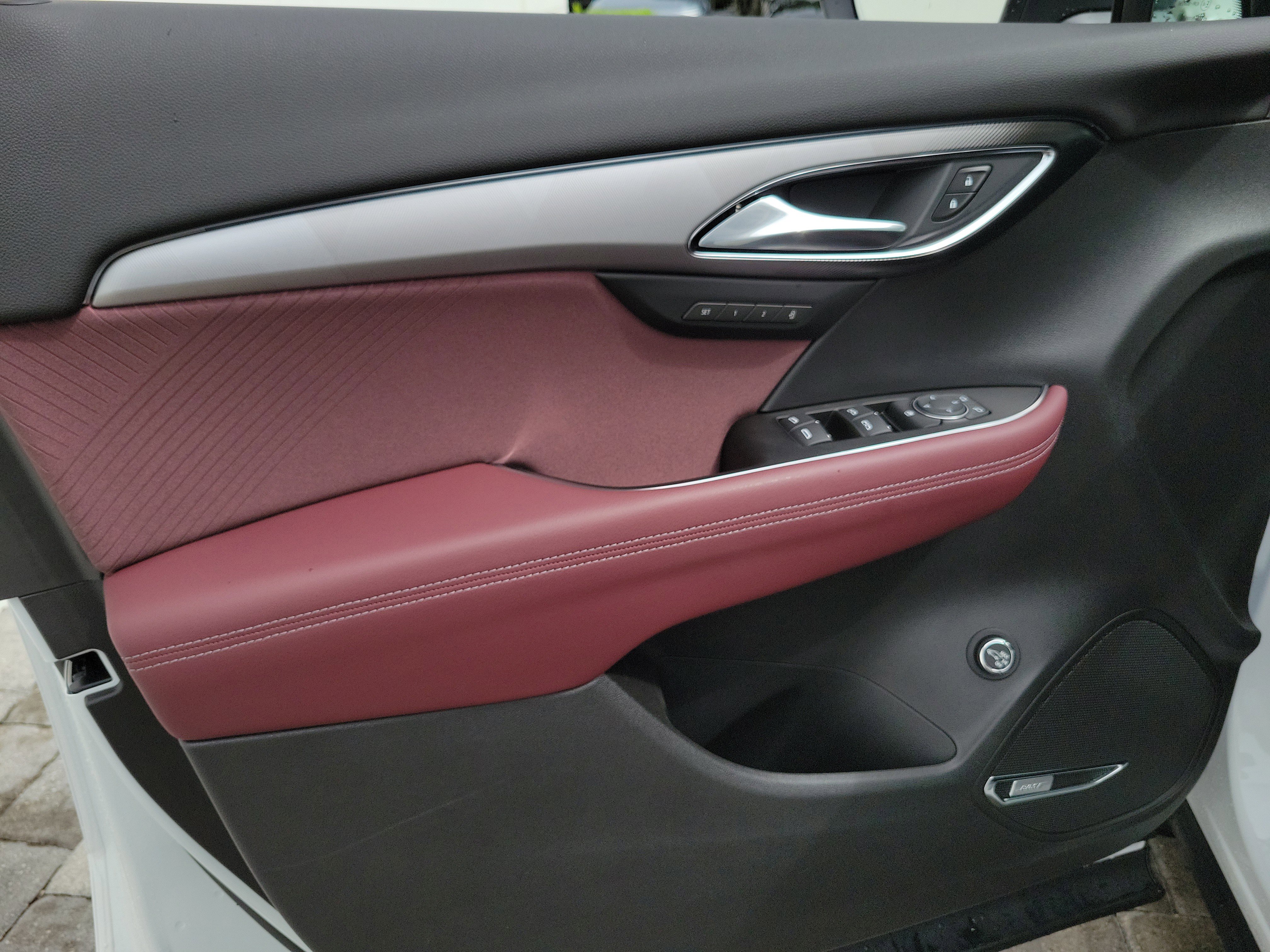 New 2026 Buick Envision Sport Touring image 17