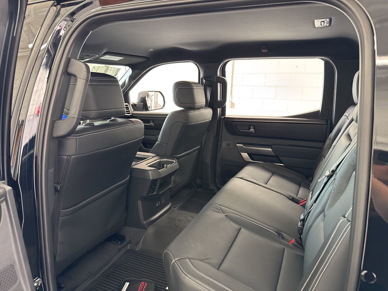 Used 2026 Toyota Tundra SR5 w/ SR5 Premium Package AWD/4WD image 38