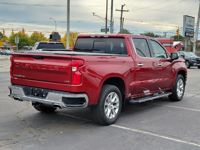 Certified 2022 Chevrolet Silverado 1500 LTZ w/ Technology Package AWD/4WD image 8