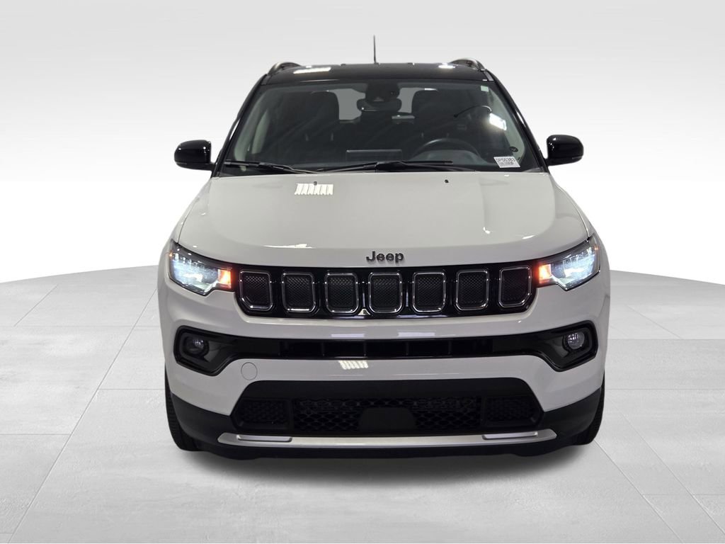 Certified 2022 Jeep Compass Limited image 14