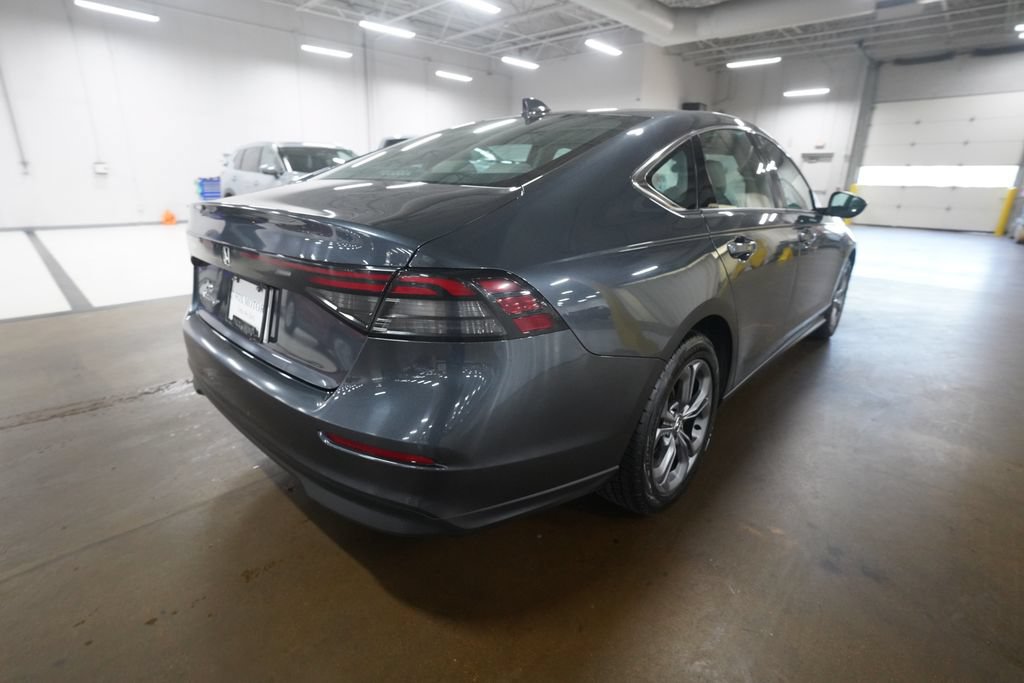 Certified 2023 Honda Accord EX image 13