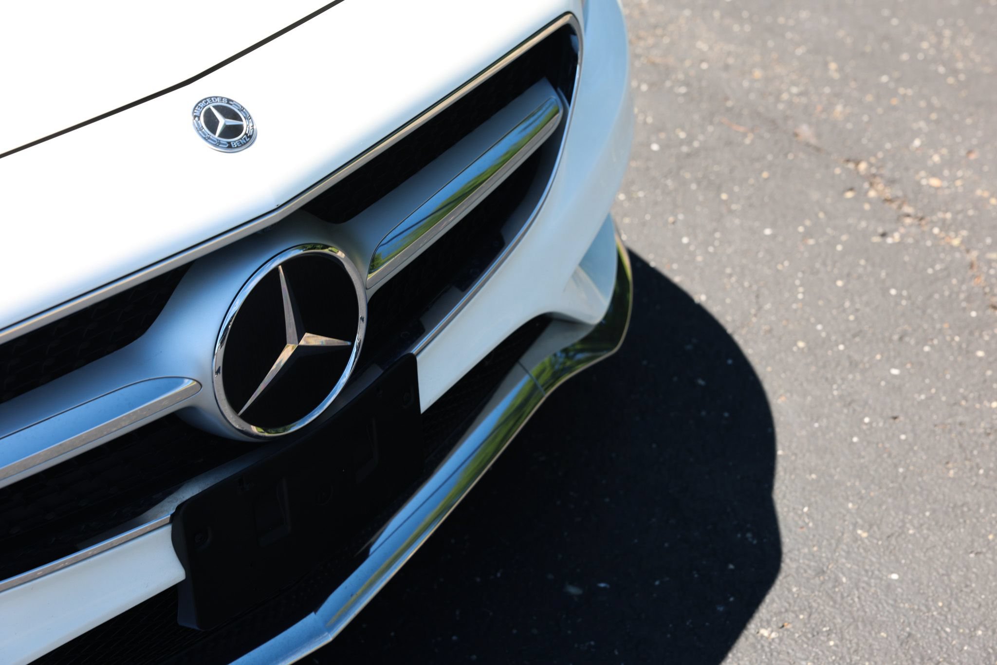 Used 2019 Mercedes-Benz S 560 Cabriolet w/ Premium Package image 2