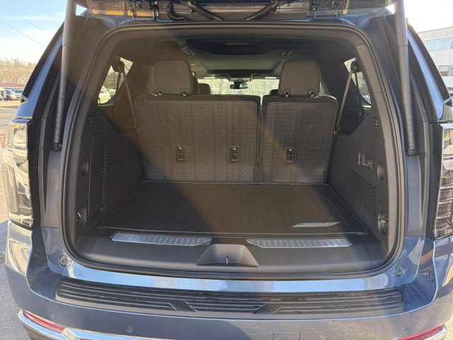 New 2026 Chevrolet Suburban Premier w/ Sun And Tow Package image 14