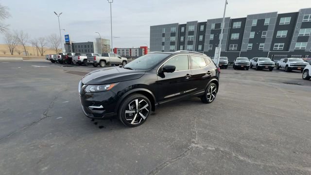 Used 2022 Nissan Rogue Sport SL image 4