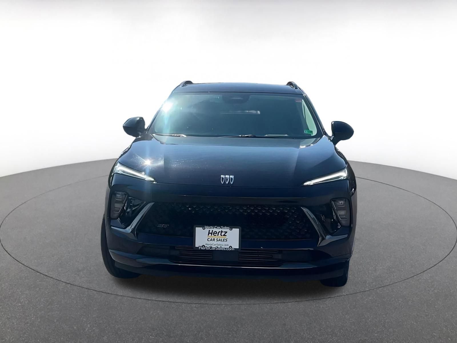 Used 2024 Buick Envision Sport Touring image 4