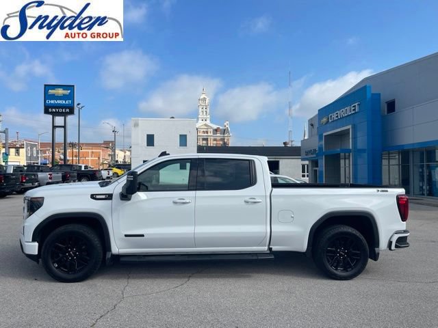 Used 2022 GMC Sierra 1500 Elevation w/ LPO, Elevation Black Package AWD/4WD image 1