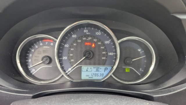 Used 2014 Toyota Corolla LE FWD image 28