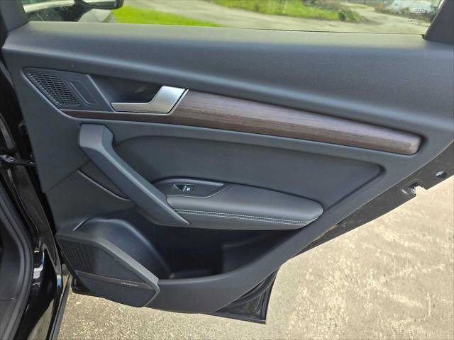 Used 2023 Audi Q5 2.0T Premium Plus w/ Premium Plus Package image 13