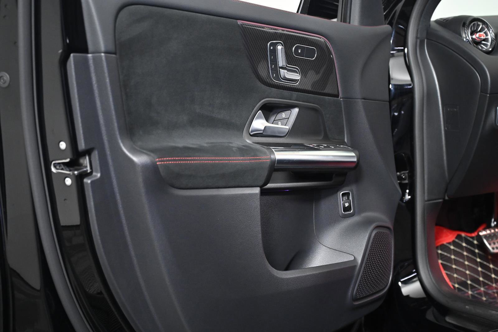 Used 2021 Mercedes-Benz GLA 45 AMG 4MATIC image 35