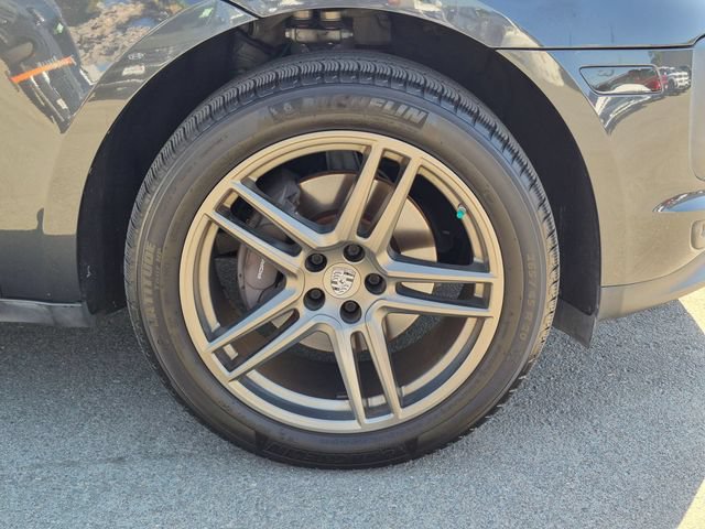 Used 2019 Porsche Macan AWD/4WD image 7