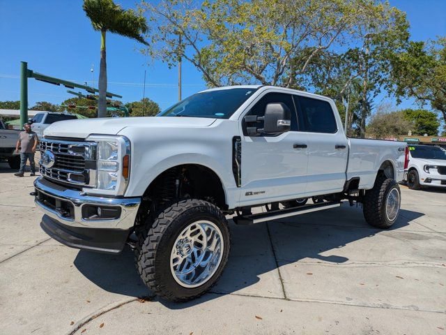 Used 2025 Ford F250 XLT image 7