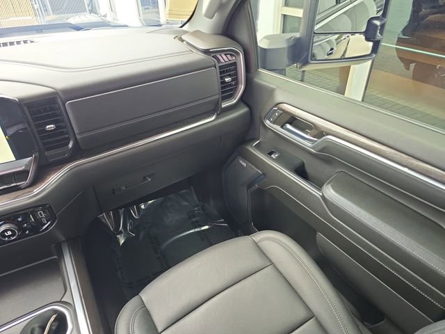 Certified 2024 Chevrolet Silverado 2500 LTZ w/ LTZ Plus Package image 14