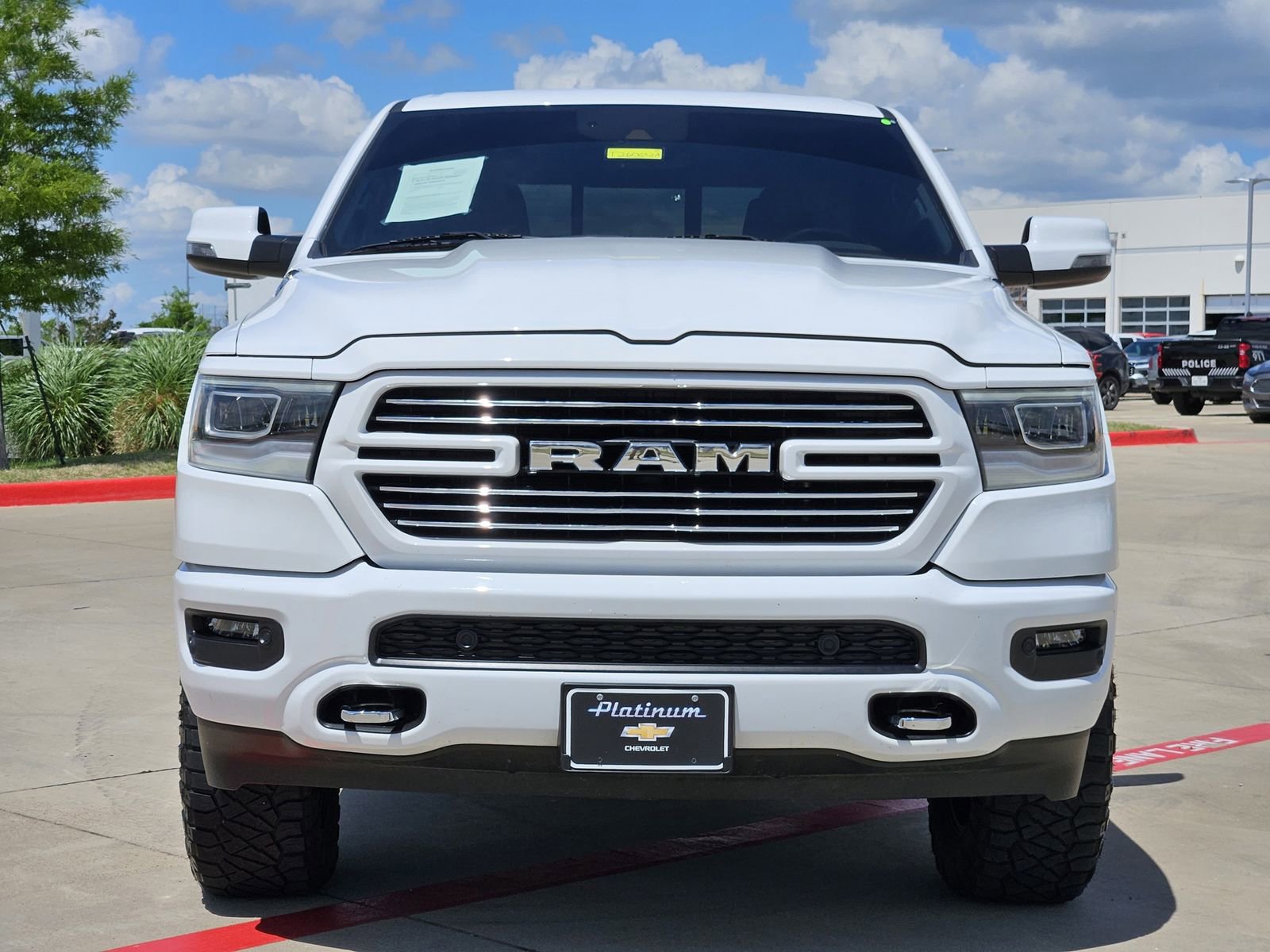 Used 2024 RAM 1500 Laramie AWD/4WD image 6
