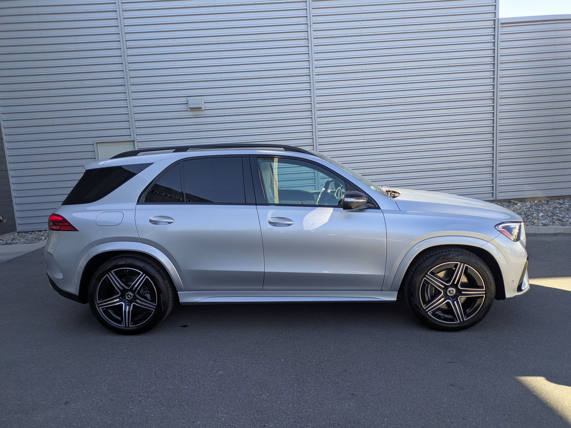 New 2026 Mercedes-Benz GLE 450 4MATIC image 2