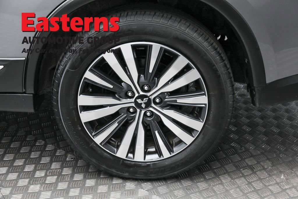 Used 2020 Mitsubishi Outlander SEL image 8