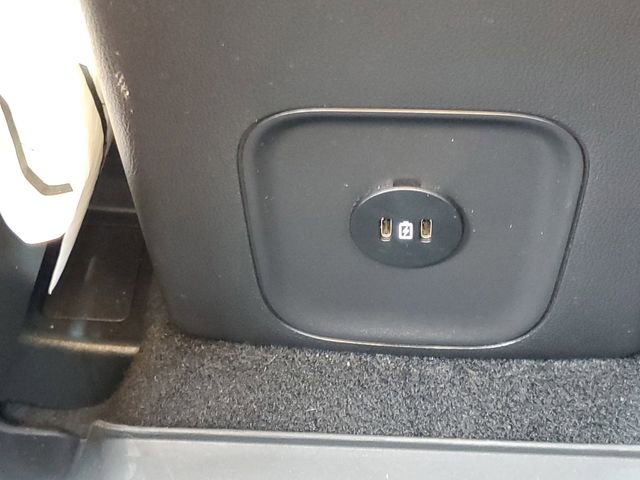 Certified 2023 Ford Escape Platinum image 28