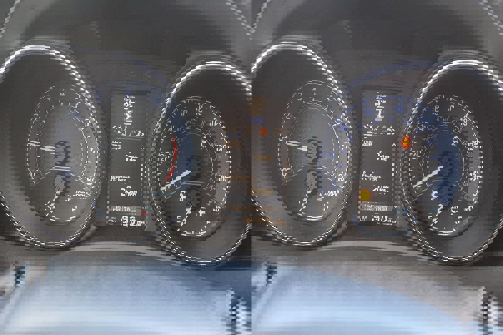 Used 2018 Toyota Corolla iM w/ Carpet Mat Package (TMS) image 29