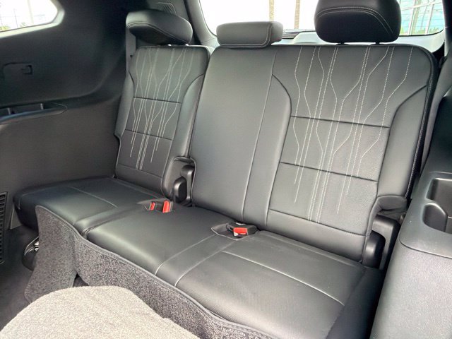 Used 2026 Buick Enclave Avenir w/ Super Cruise Package FWD image 16