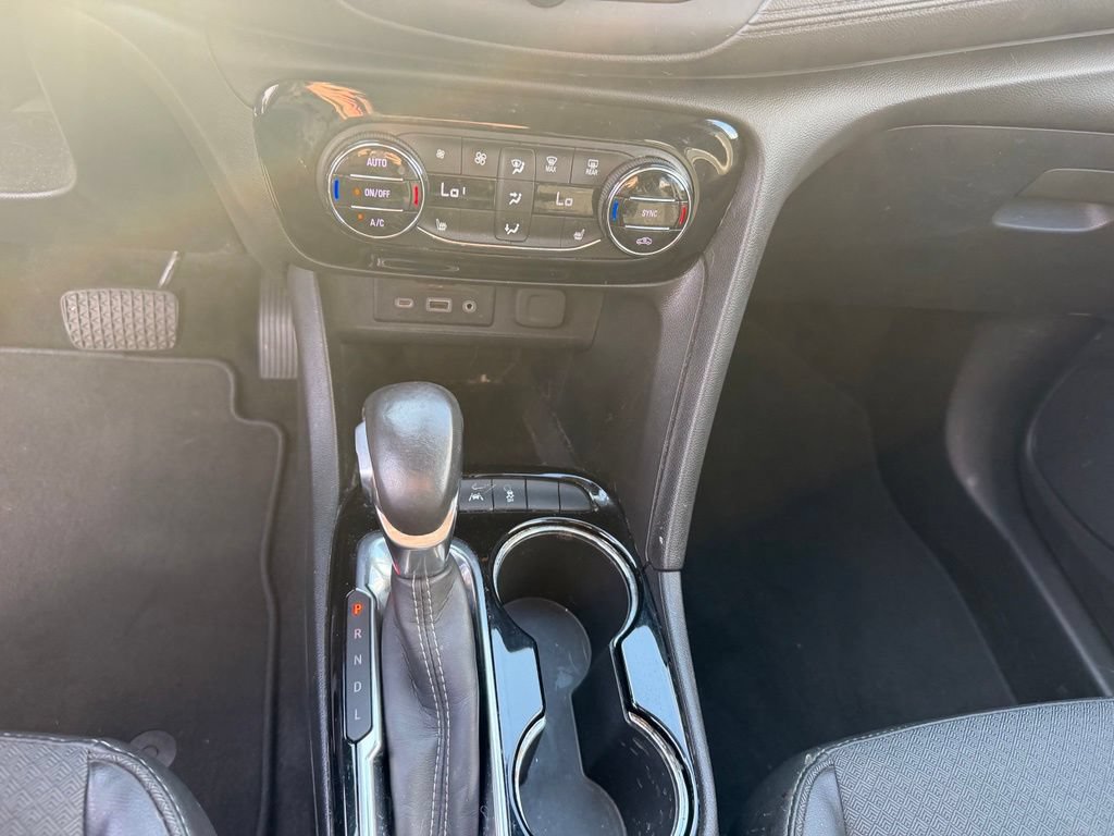 Used 2020 Buick Encore GX Select w/ Advanced Technology Package FWD image 15