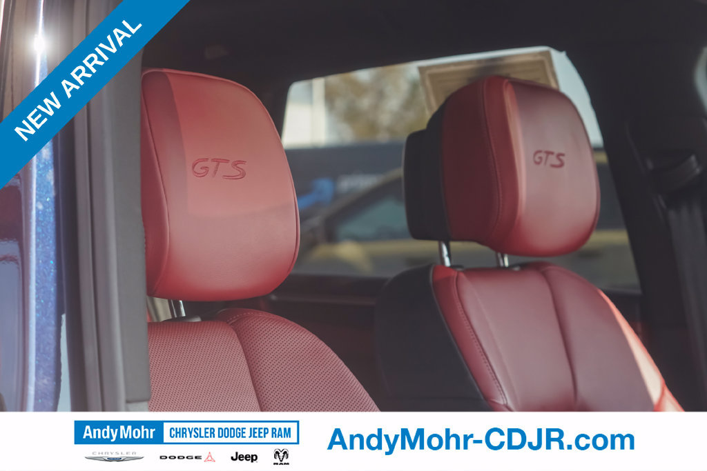 Used 2022 Porsche Macan GTS AWD/4WD image 58