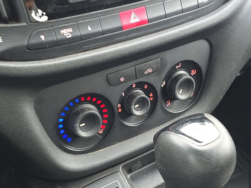 Used 2020 RAM ProMaster City Tradesman image 27