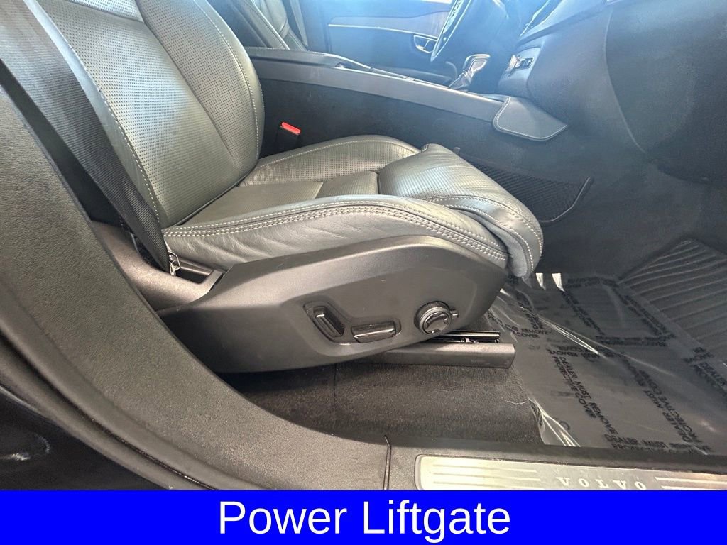 Used 2020 Volvo XC90 T6 Inscription w/ Protection Package Premier image 23