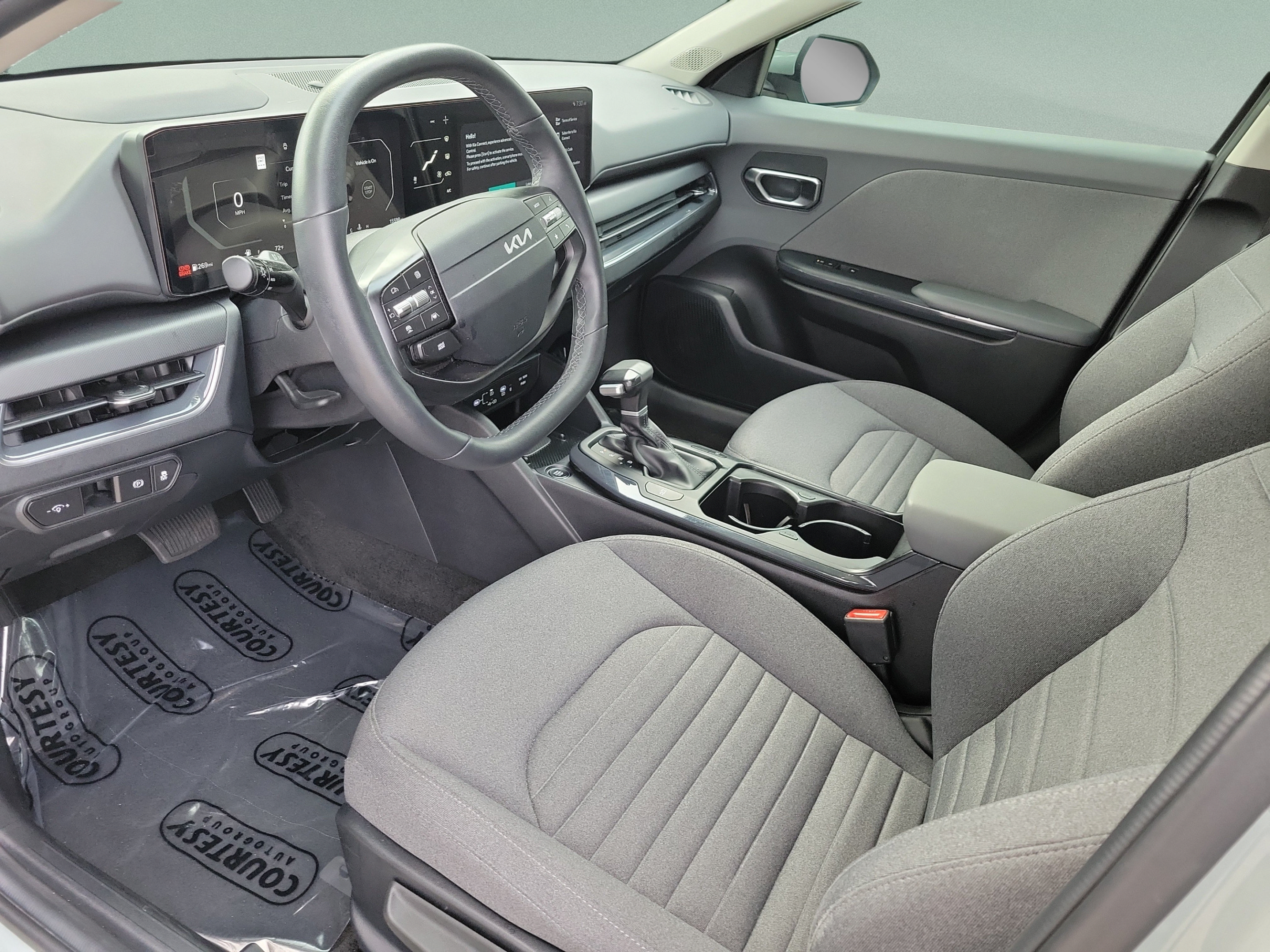 Certified 2025 Kia K4 EX FWD image 15
