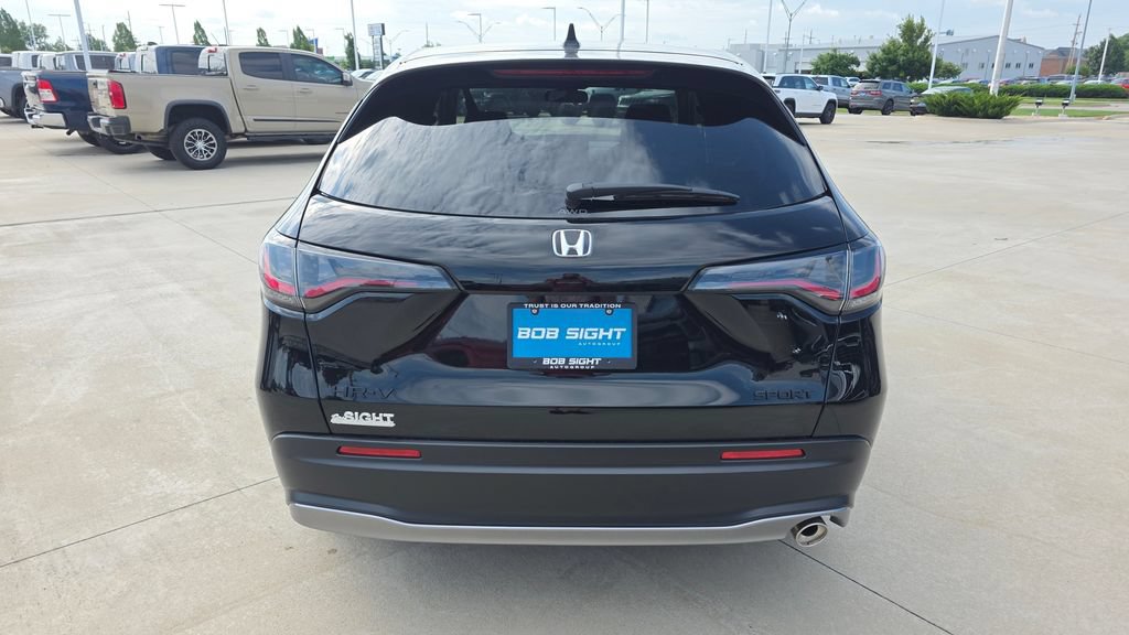 New 2026 Honda HR-V Sport image 4