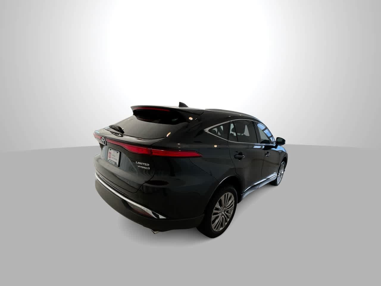 Used 2022 Toyota Venza Limited AWD/4WD image 8
