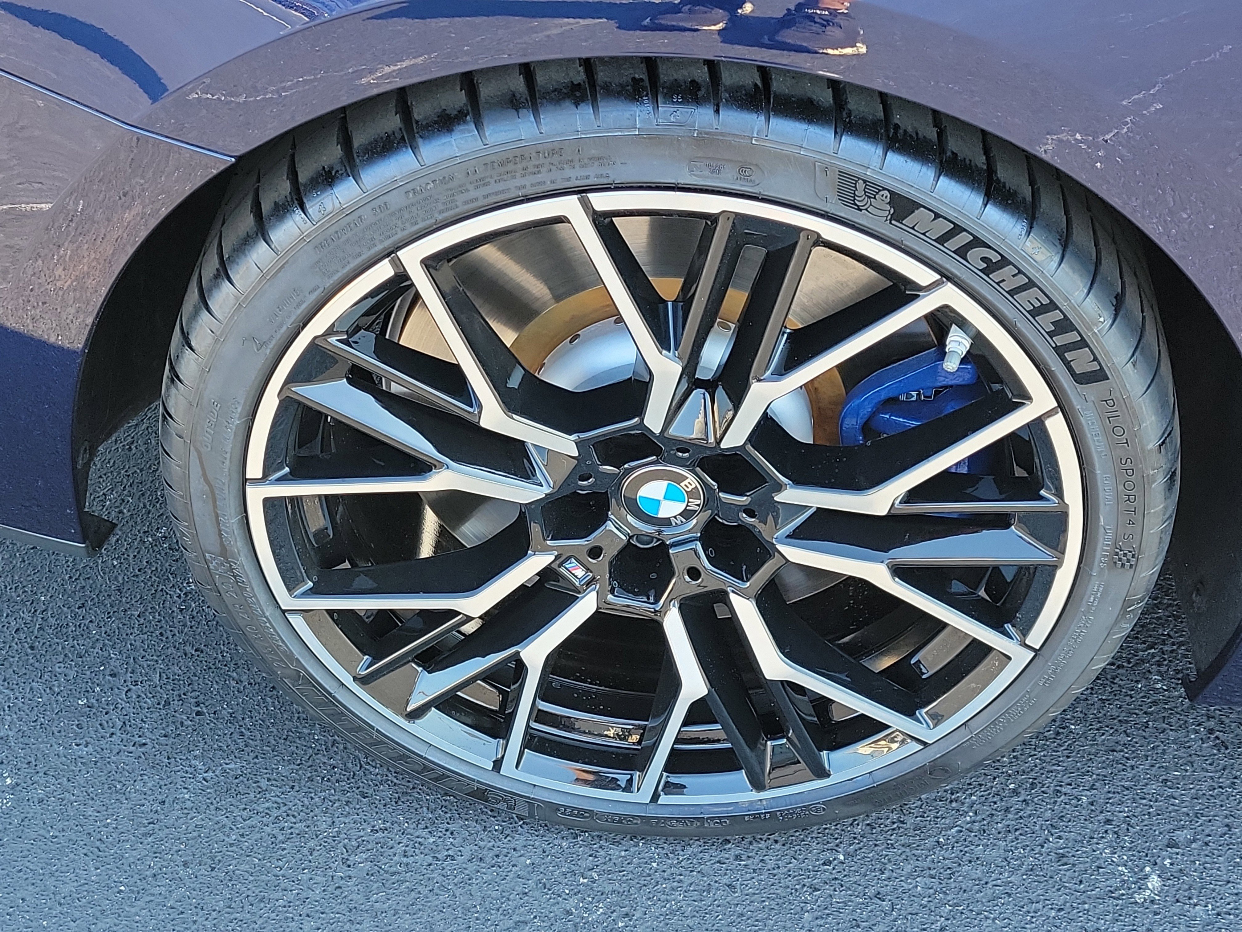 Used 2025 BMW M850i xDrive Convertible AWD/4WD image 7