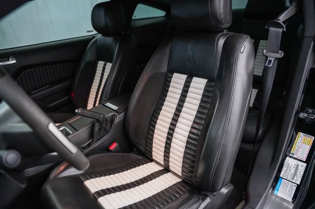 Used 2014 Ford Mustang Shelby GT500 w/ Equipment Group 821A RWD image 19