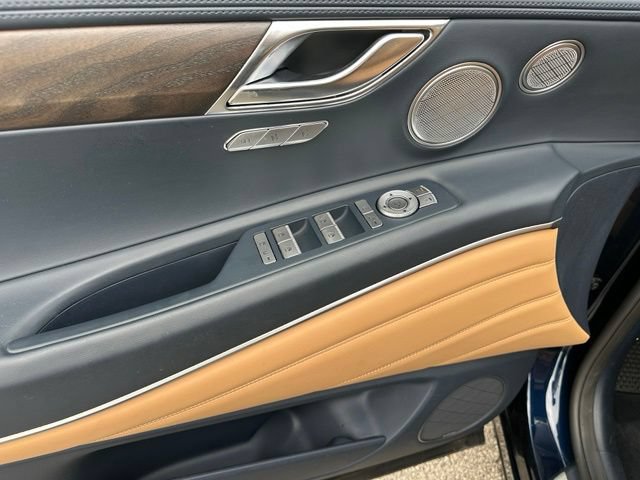 Used 2023 Genesis GV80 3.5T w/ Prestige Package AWD/4WD image 21