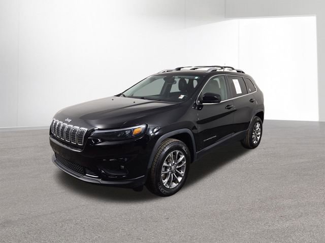 Used 2019 Jeep Cherokee Latitude Plus w/ Comfort/Convenience Group image 2