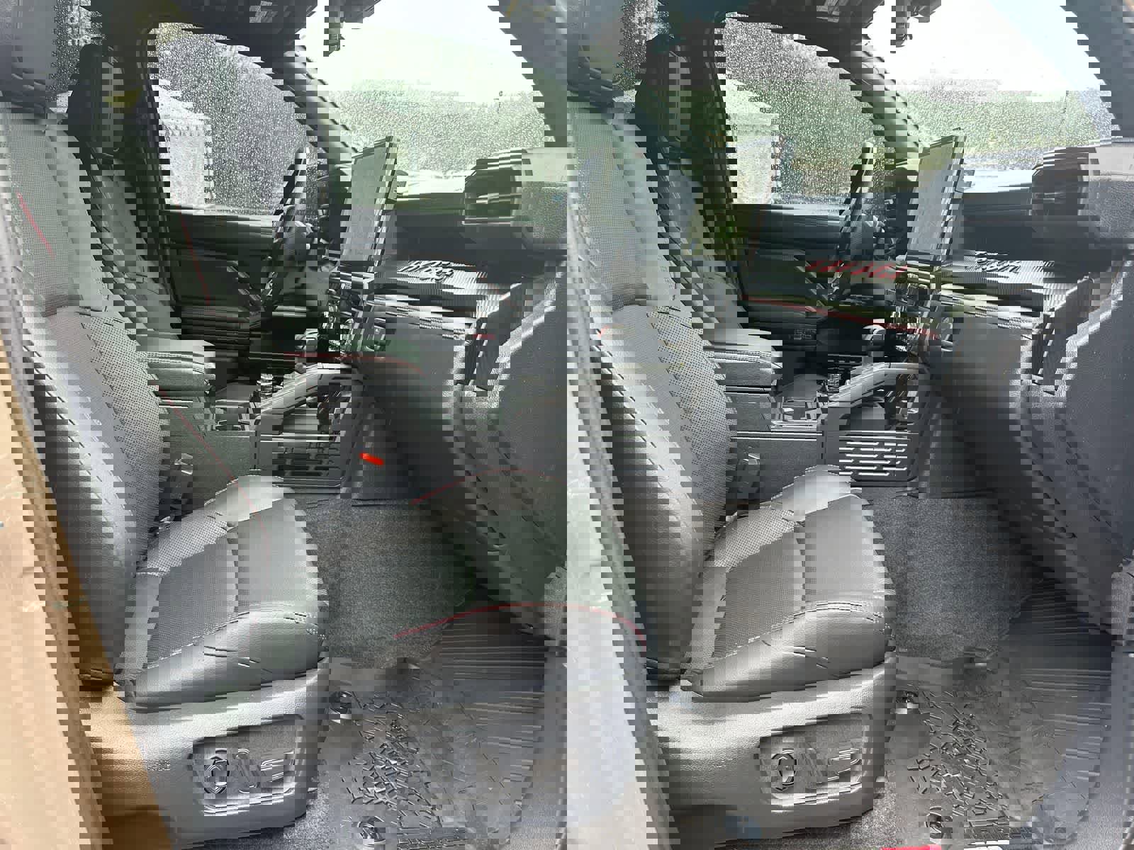 Used 2025 Toyota 4Runner TRD Pro AWD/4WD image 13