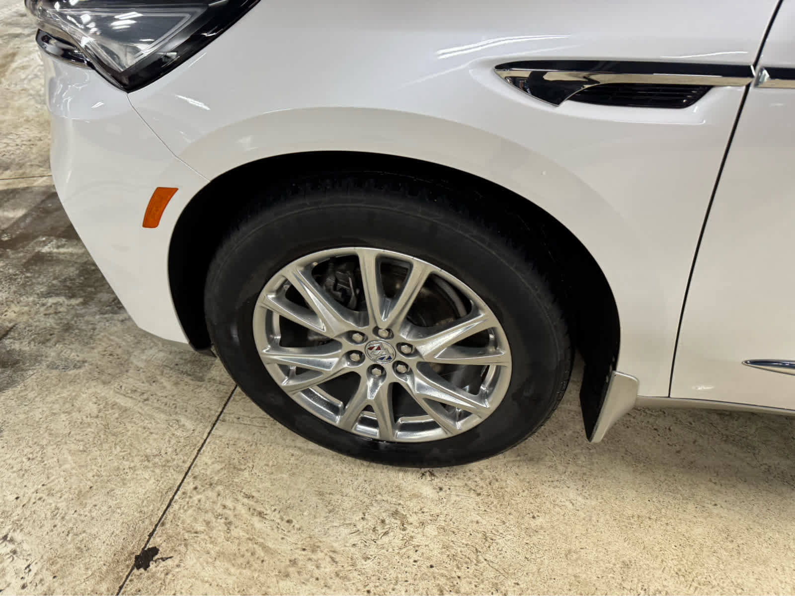 Certified 2023 Buick Enclave Premium w/ Experience Buick Package image 10