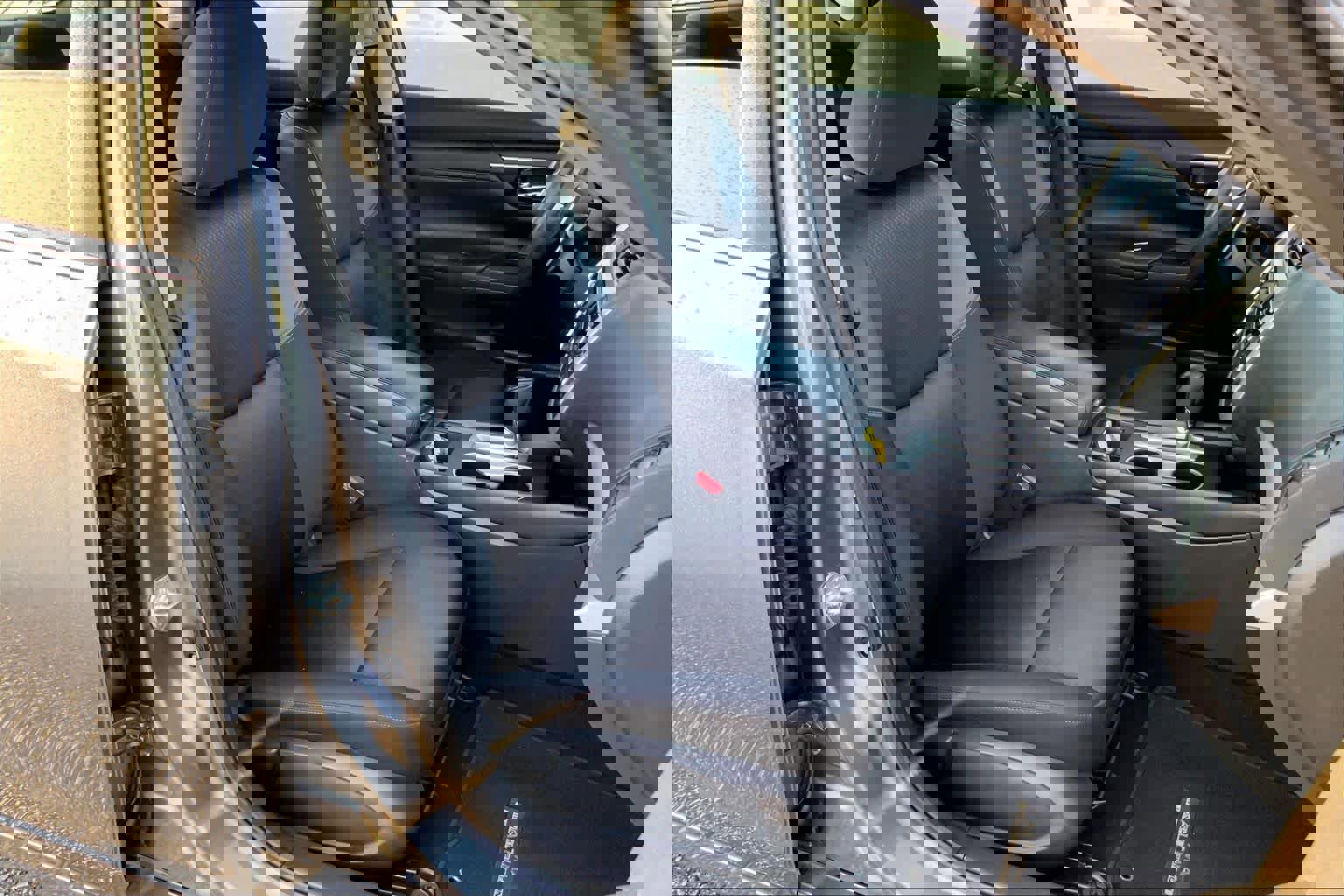 Used 2017 Nissan Altima 2.5 SR w/ Midnight Edition Package image 9