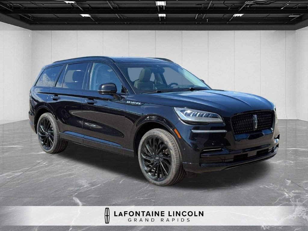 Certified 2023 Lincoln Aviator Reserve w/ Equipment Group 201A AWD/4WD image 7