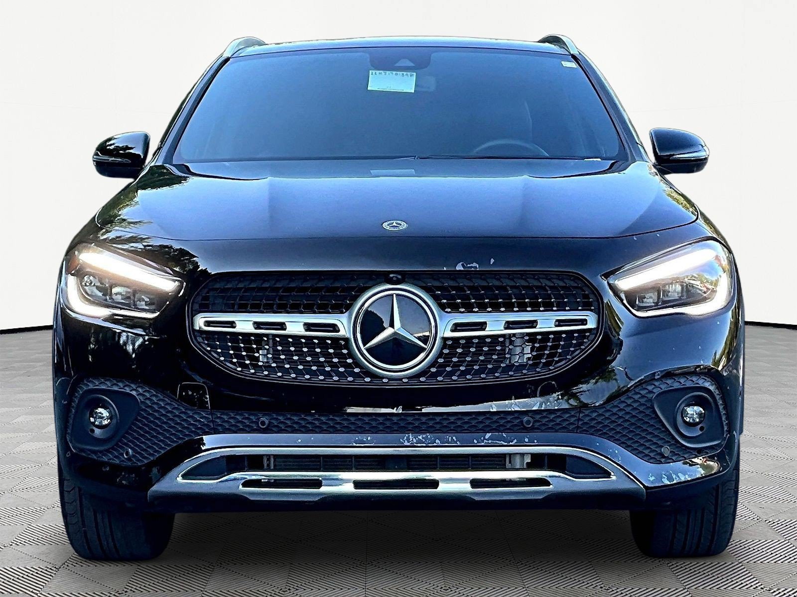Used 2021 Mercedes-Benz GLA 250 4MATIC image 2
