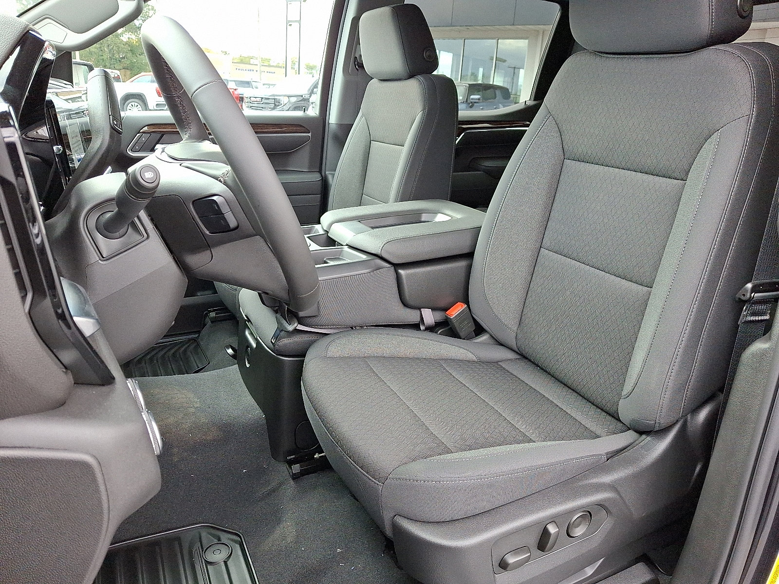 New 2026 GMC Sierra 1500 Elevation image 6