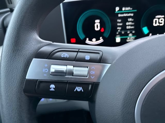 Certified 2025 Hyundai Tucson SEL FWD image 24
