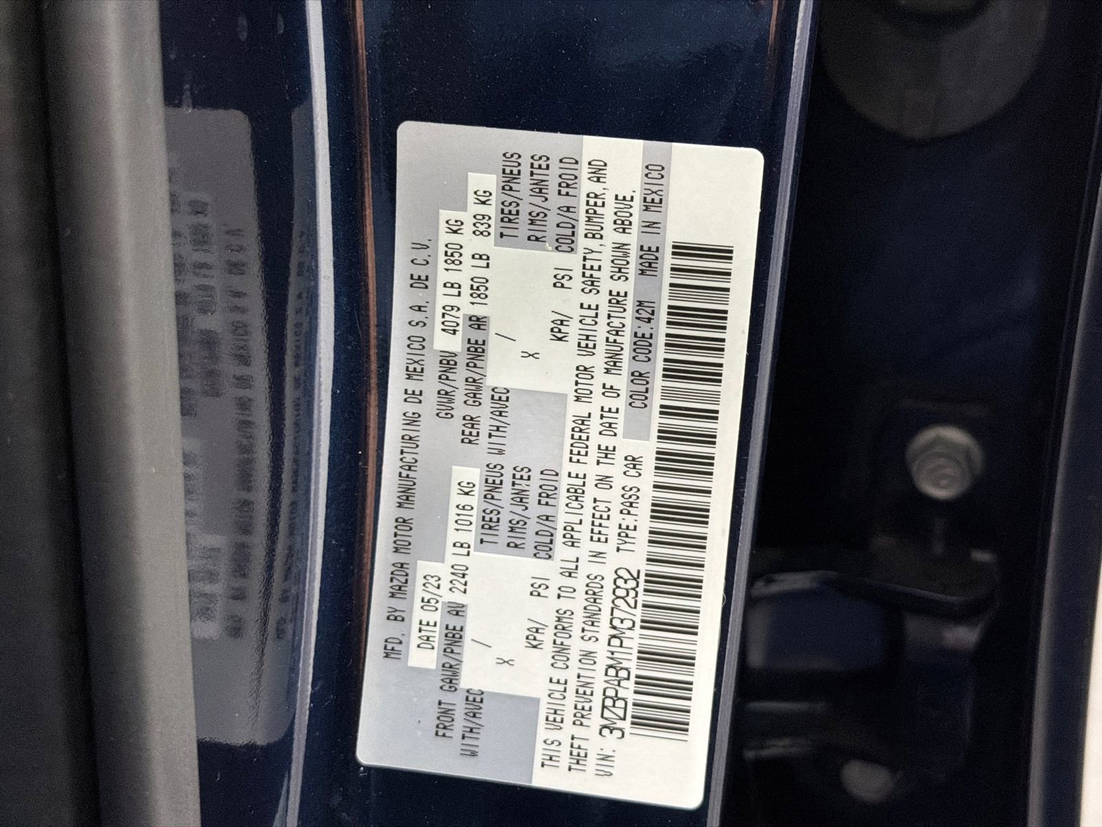 Used 2023 MAZDA MAZDA3 s image 30