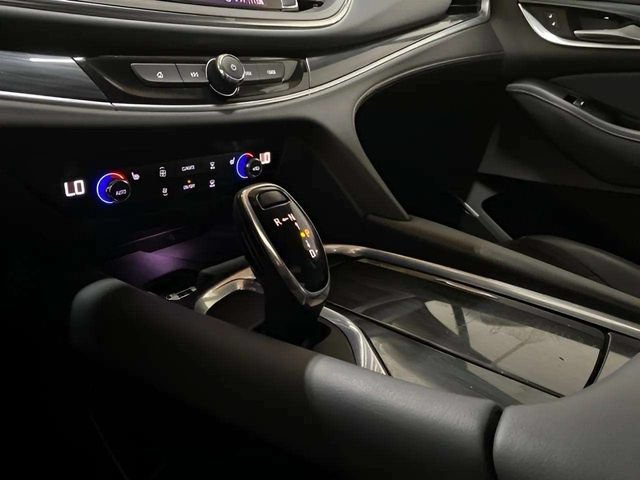 Used 2020 Buick Enclave Essence FWD image 70