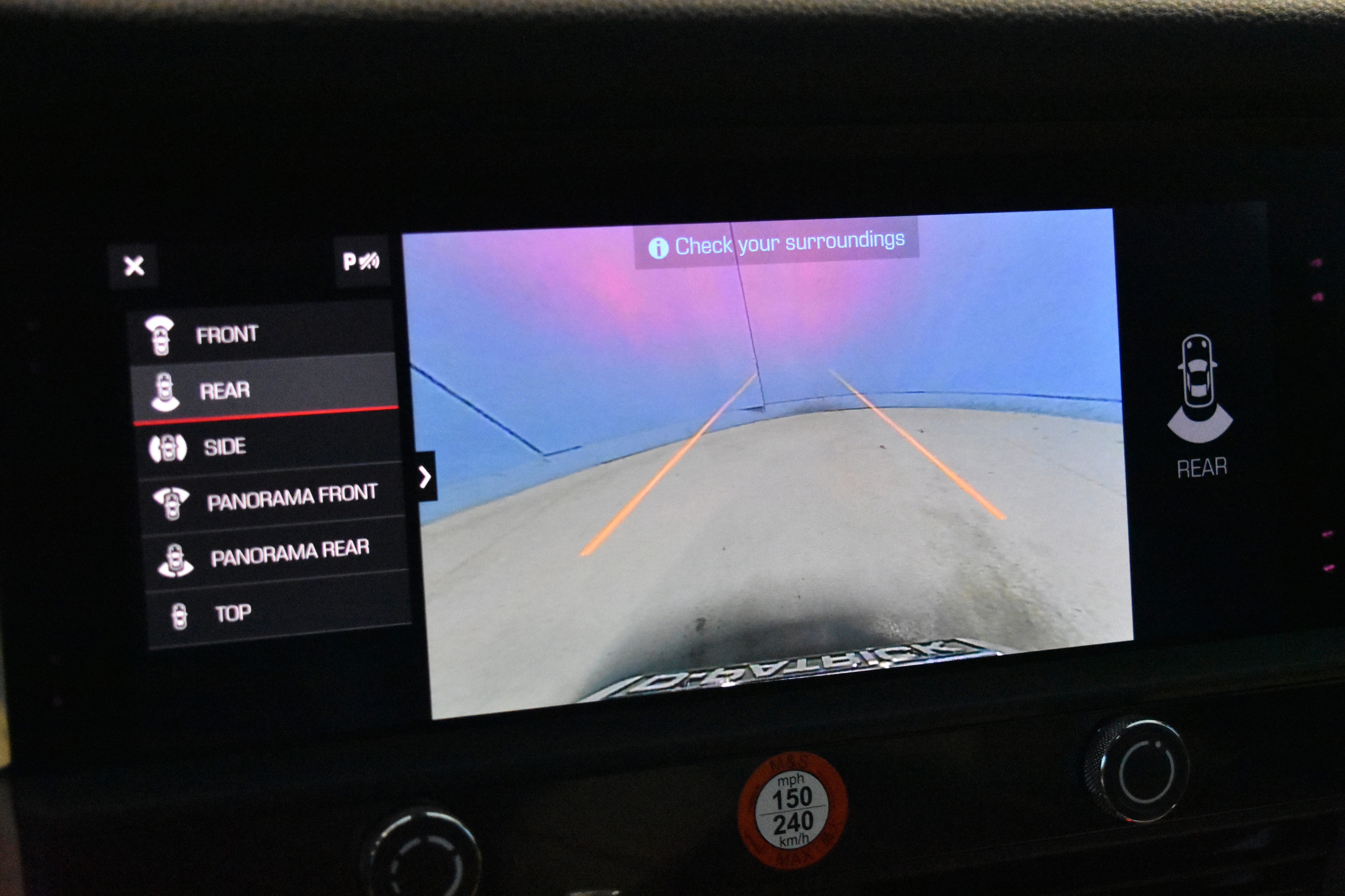 New 2026 Porsche Macan image 14