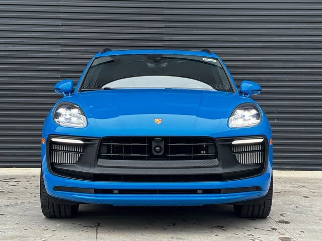 New 2026 Porsche Macan GTS image 10