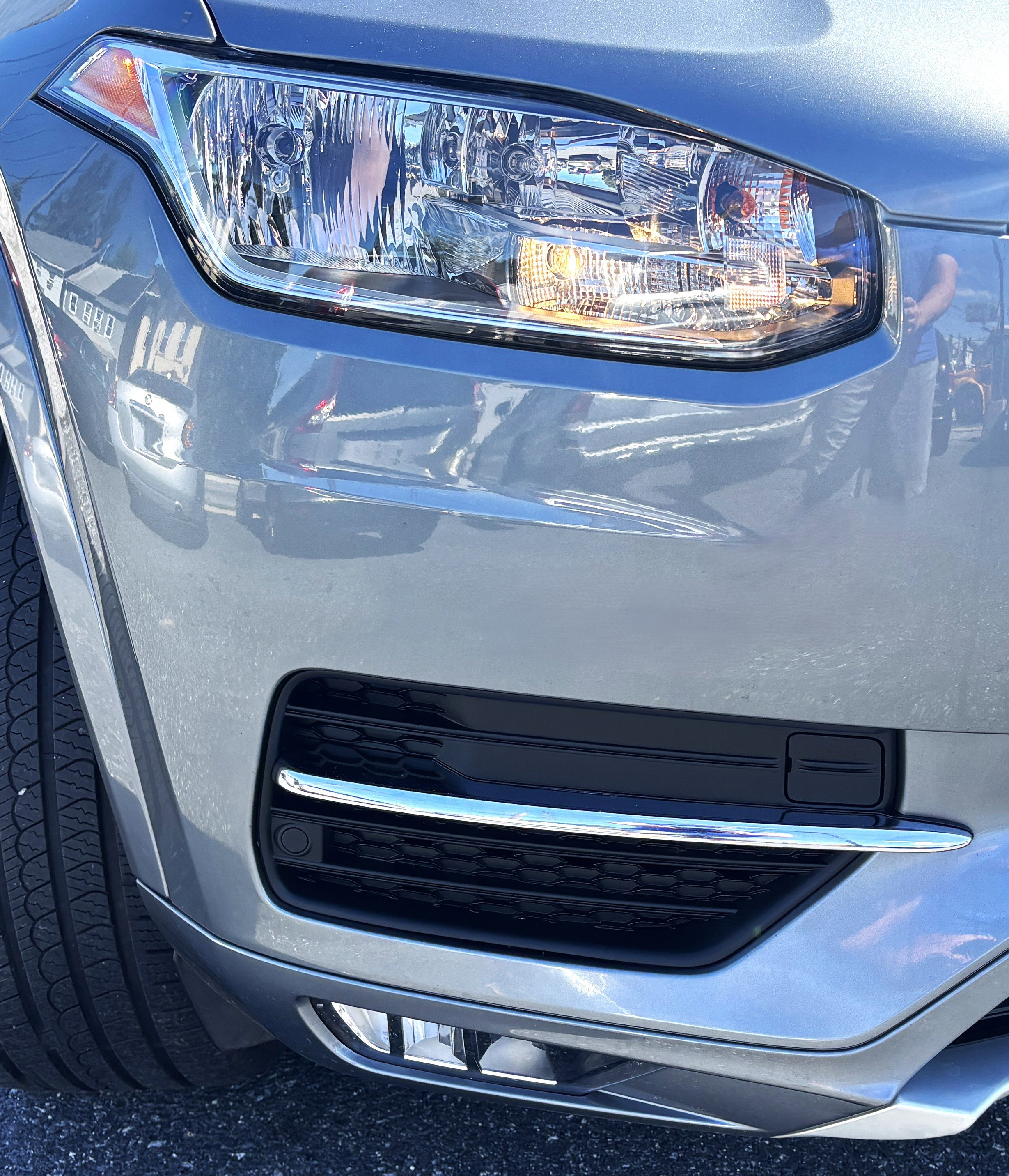 Used 2016 Volvo XC90 T6 Momentum image 7