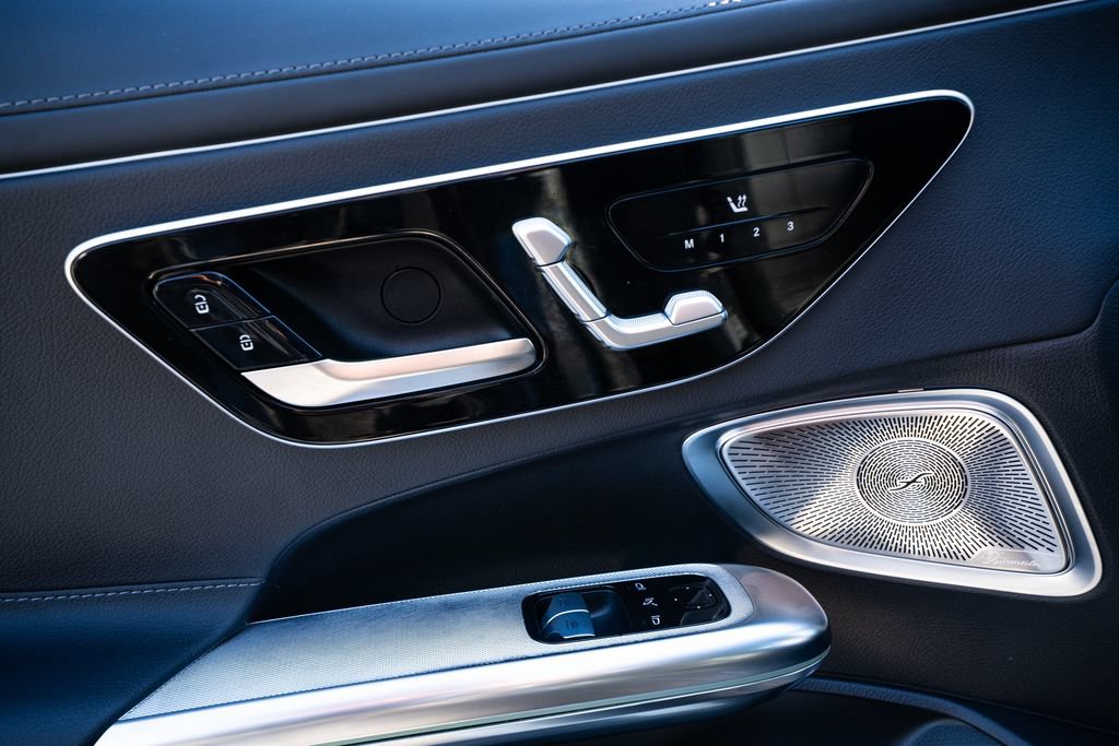 Used 2024 Mercedes-Benz CLE 300 4MATIC Coupe image 31